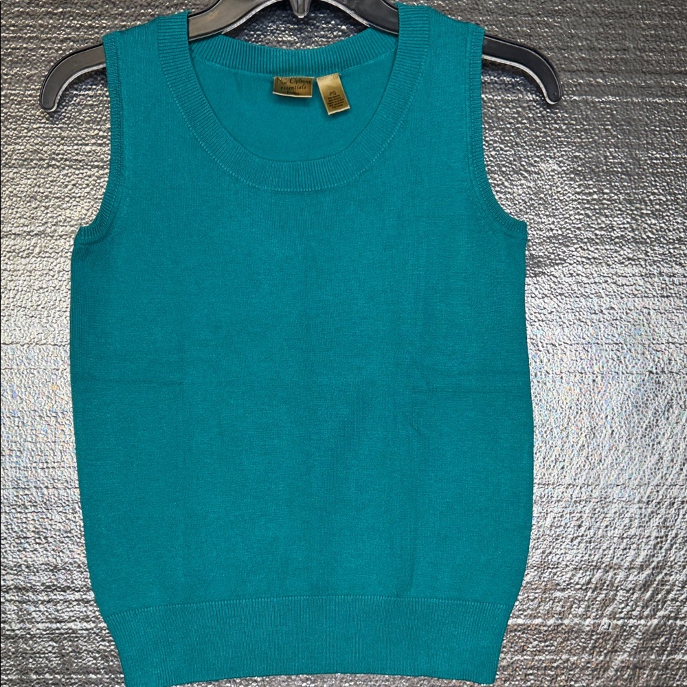 Classic Nue Options Turquoise Sweater Tank Top